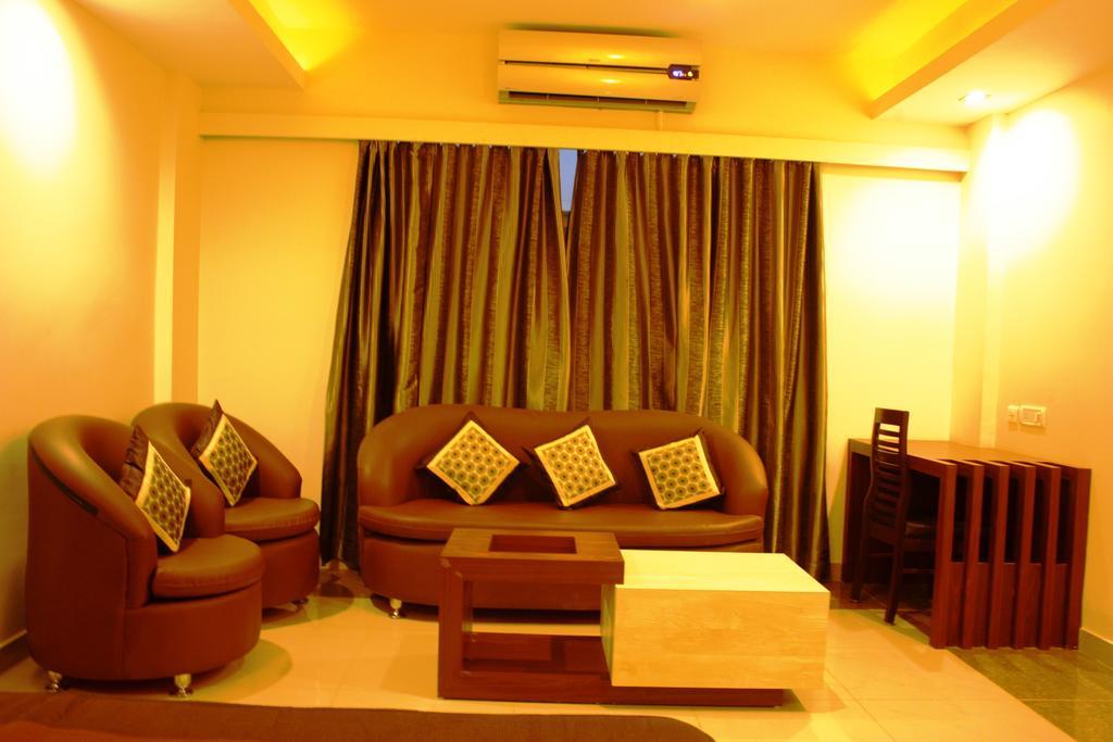 Hotel Avn Grand Ranchi Habitación foto
